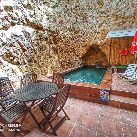 Town House With Private Pool In Village Centre Kalkara Exteriér fotografie