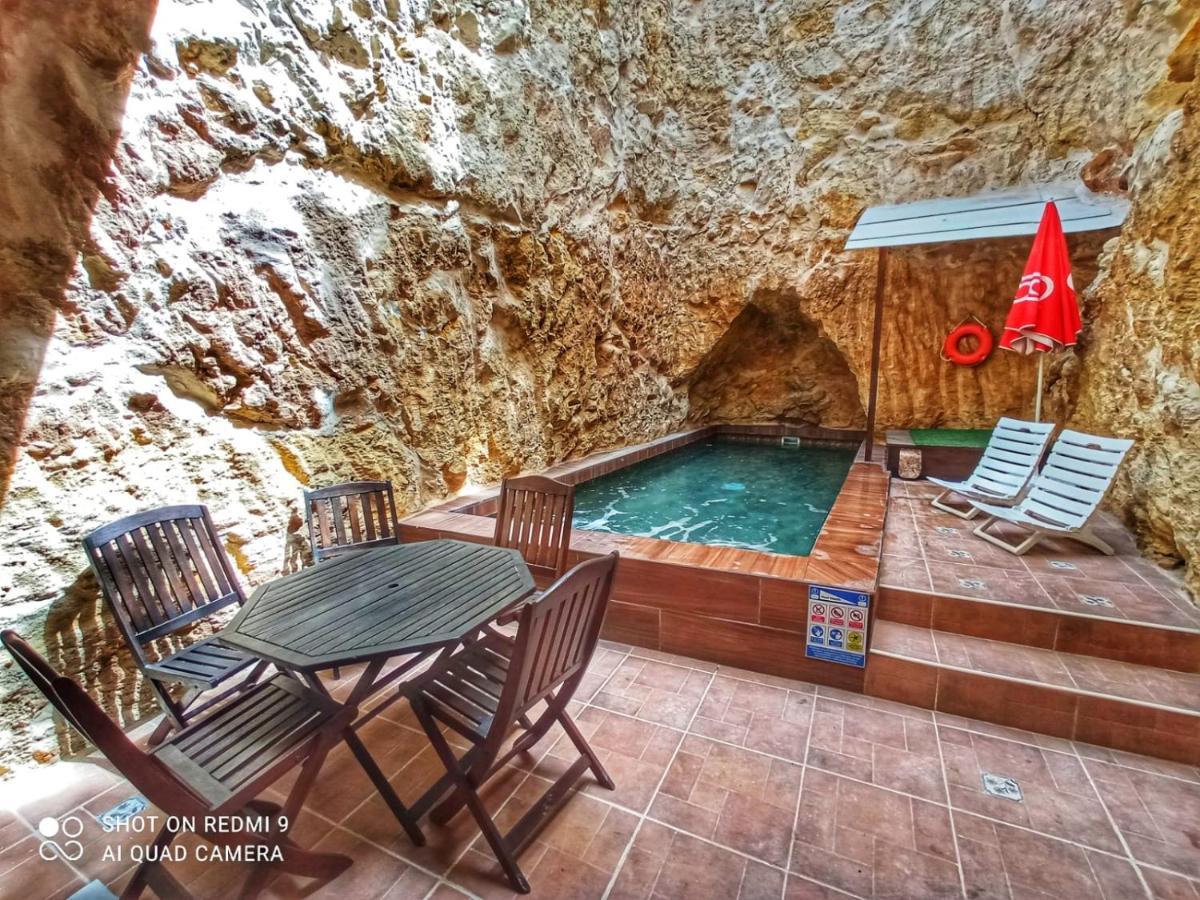 Town House With Private Pool In Village Centre Kalkara Exteriér fotografie