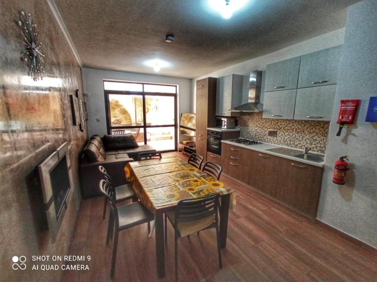 Town House With Private Pool In Village Centre Kalkara Exteriér fotografie
