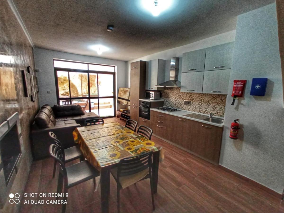 Town House With Private Pool In Village Centre Kalkara Exteriér fotografie