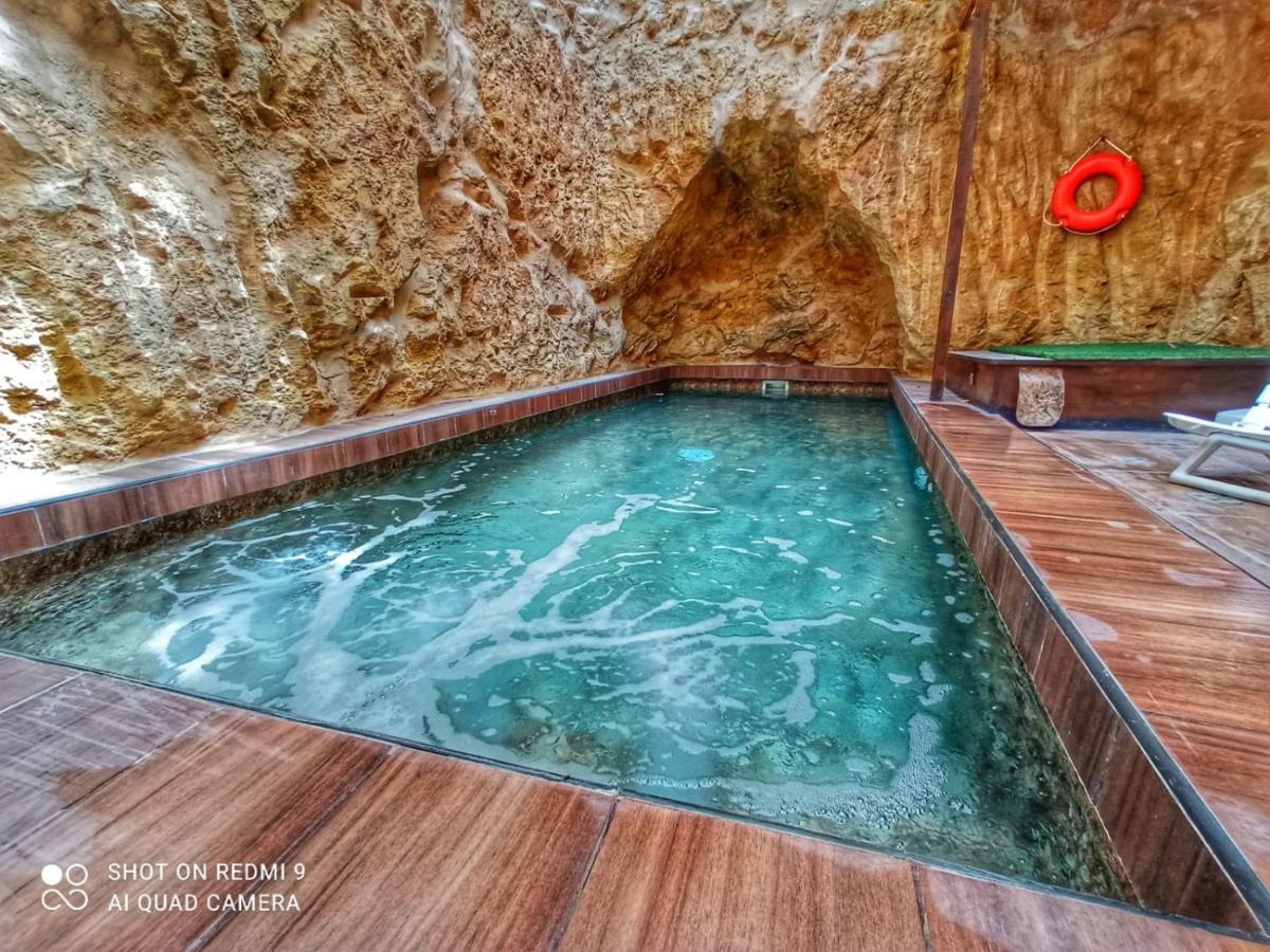 Town House With Private Pool In Village Centre Kalkara Exteriér fotografie